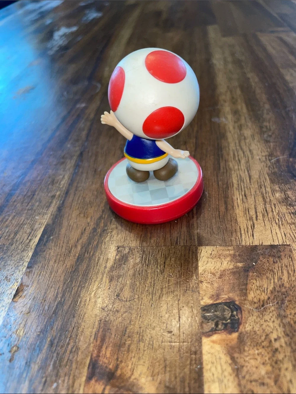 Nintendo Amiibo Toad Figure